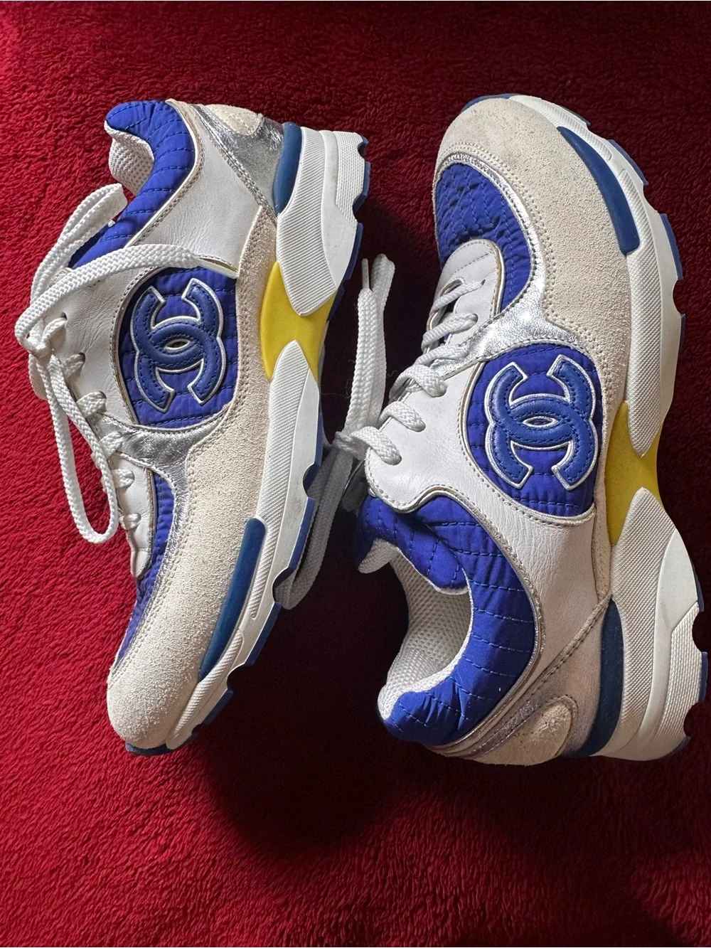 CHANEL Blue and White Quilted Logo Sneakers - Picture 3 of 7